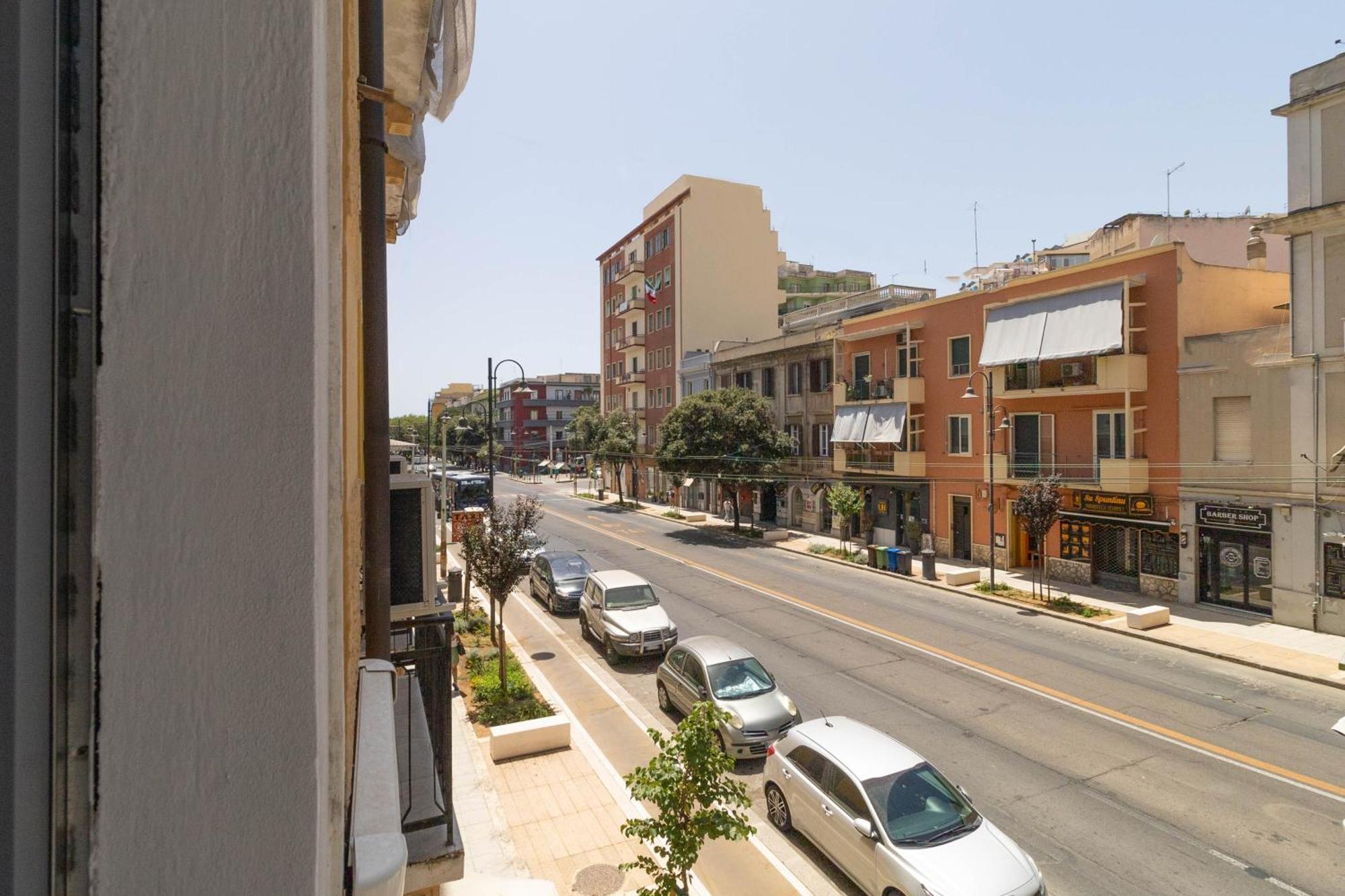 קליארי Sardinian Days - Suites & Rooms מראה חיצוני תמונה
