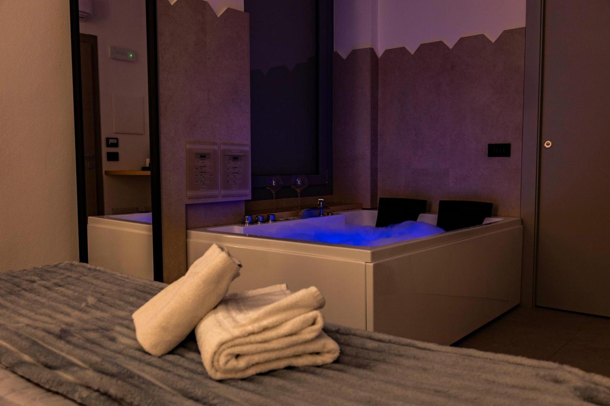 קליארי Sardinian Days - Suites & Rooms מראה חיצוני תמונה