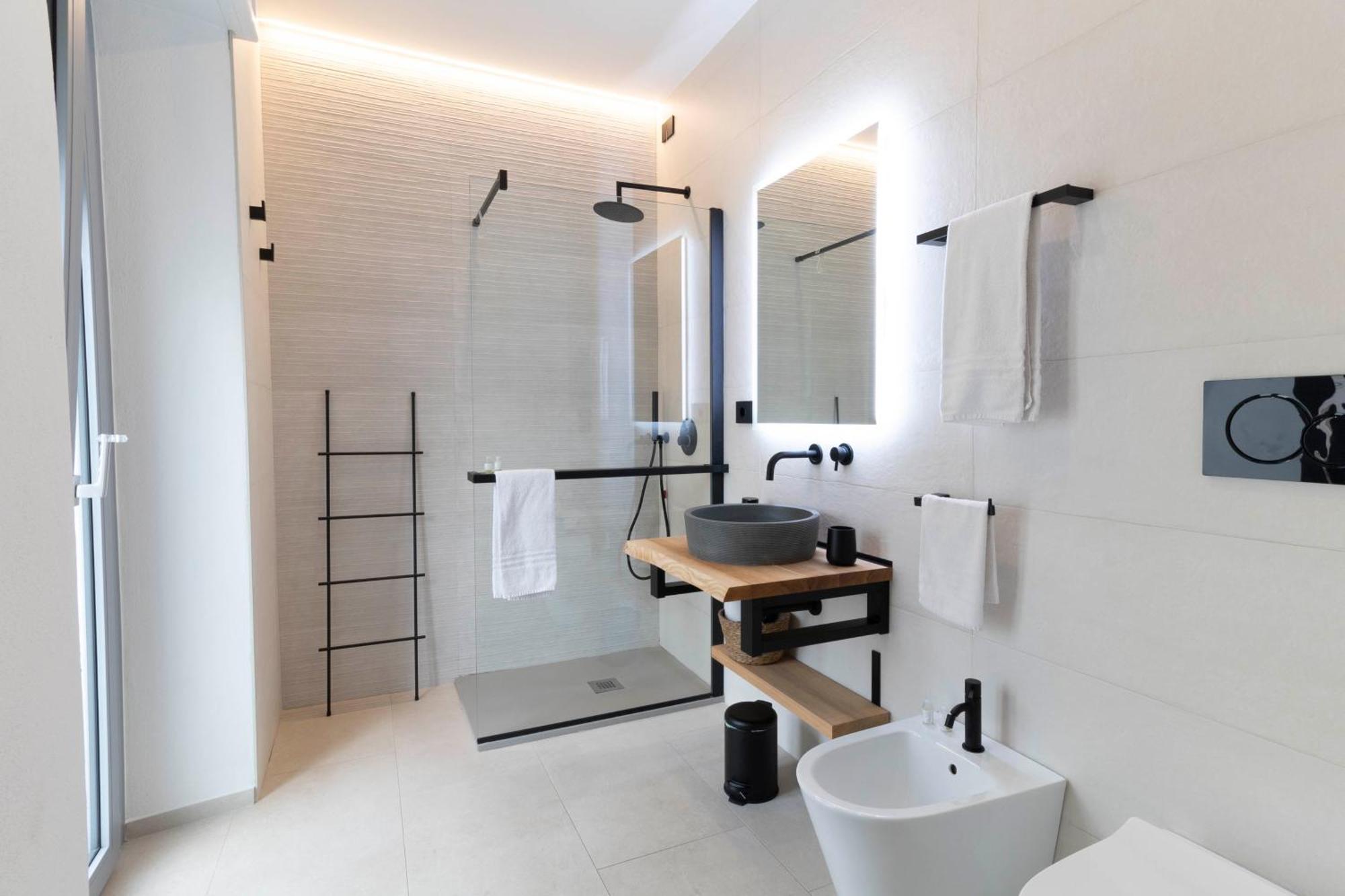 קליארי Sardinian Days - Suites & Rooms מראה חיצוני תמונה